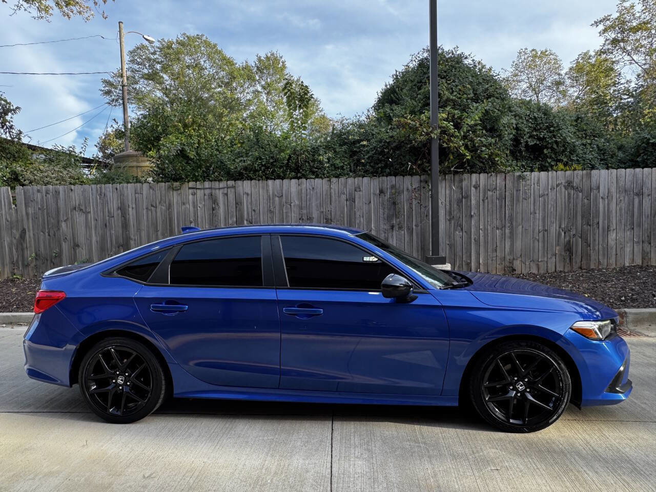 Used 2022 Honda Civic Sport image 4