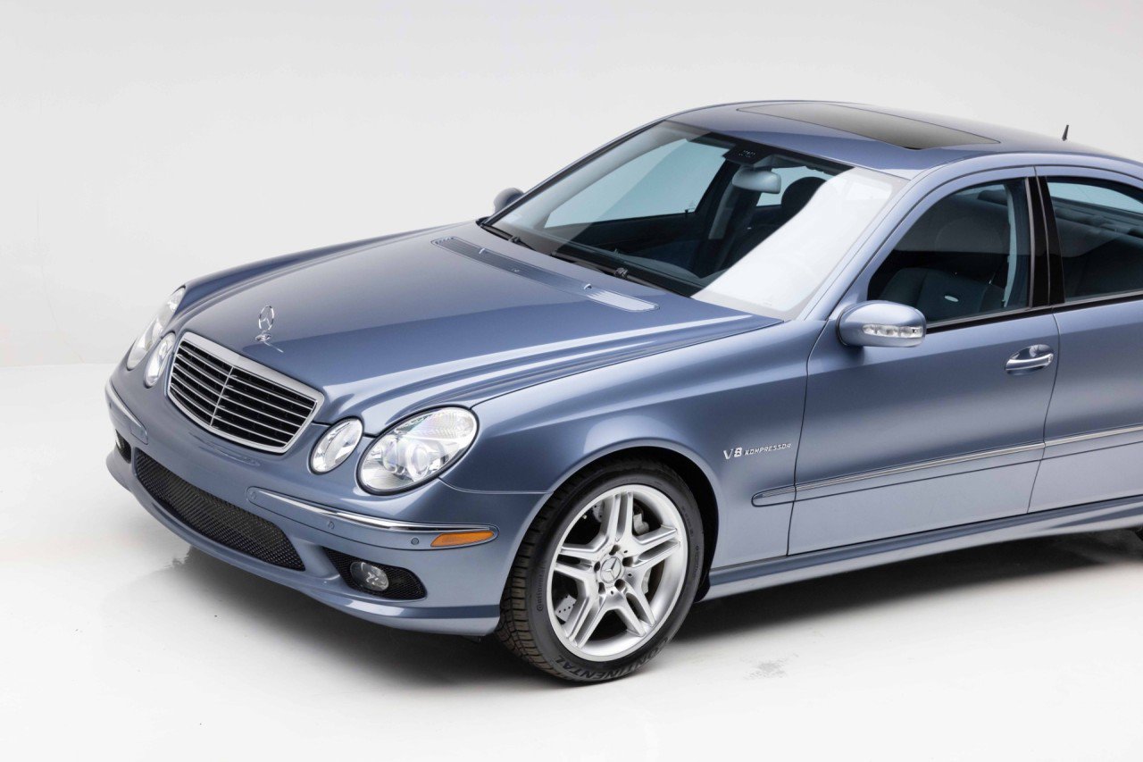 Used 2003 Mercedes-Benz E 55 AMG Sedan image 17