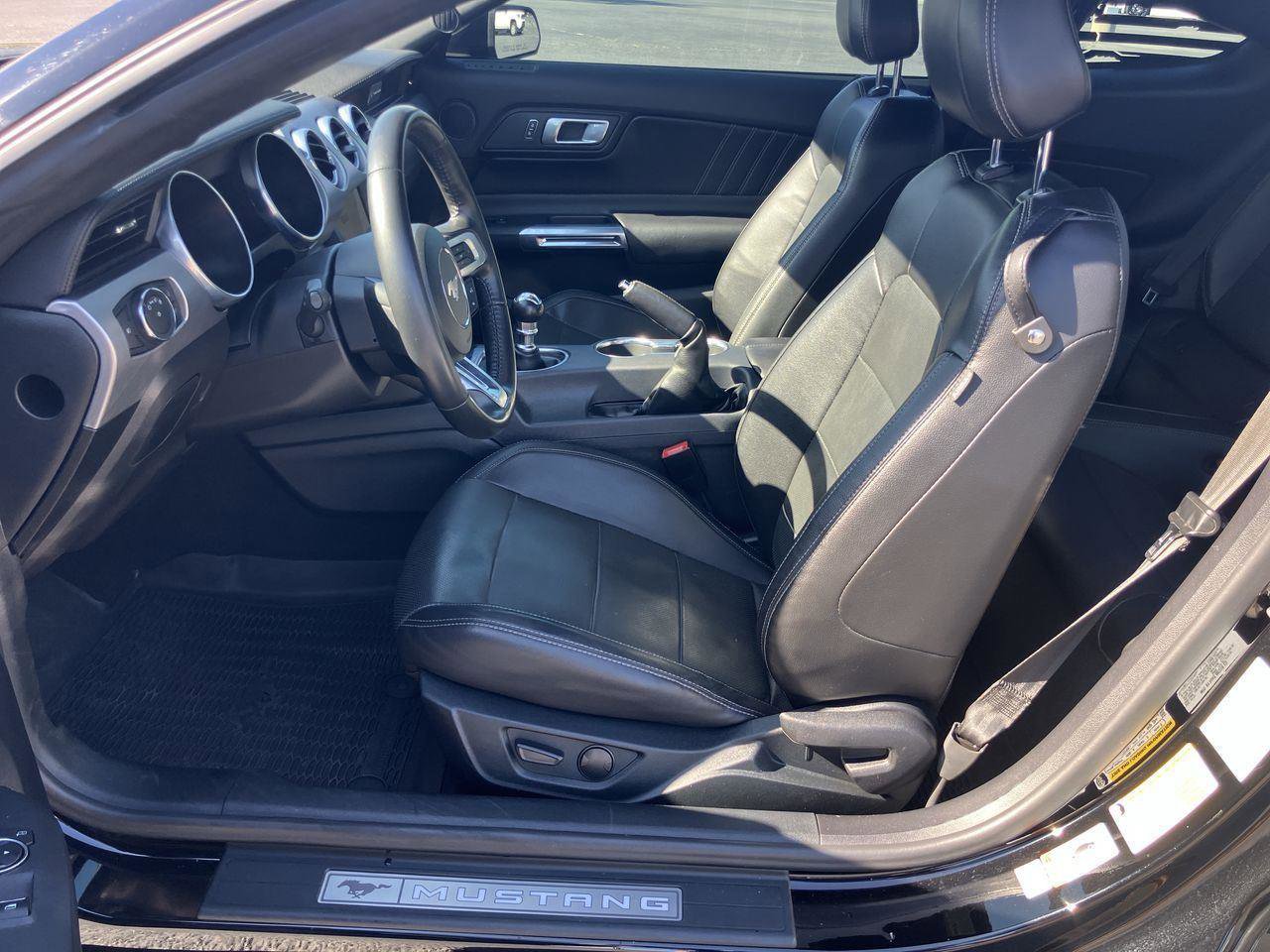 Used 2022 Ford Mustang GT Premium w/ Black Accent Package RWD image 12