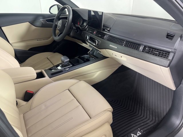 Used 2023 Audi A4 2.0T Premium w/ Convenience Package image 12