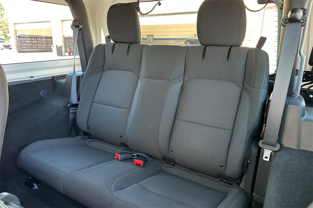 Used 2021 Jeep Wrangler Sport S image 13