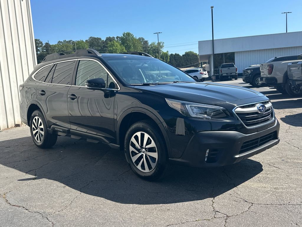 Used 2022 Subaru Outback Premium AWD/4WD image 4