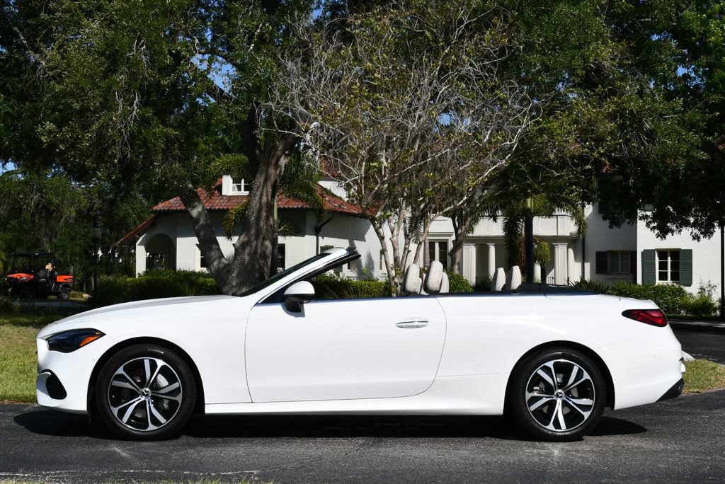 Used 2024 Mercedes-Benz CLE 300 4MATIC Cabriolet w/ Driver Assistance Package image 30