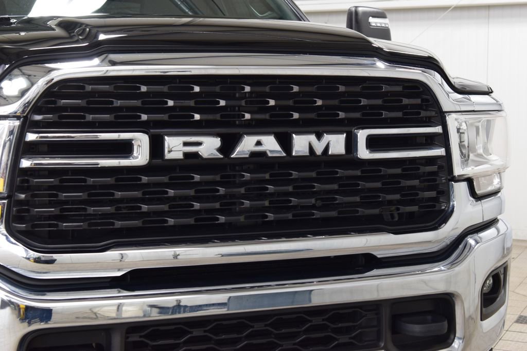 Used 2023 RAM 2500 Big Horn w/ Level 1 Equipment Group AWD/4WD image 9