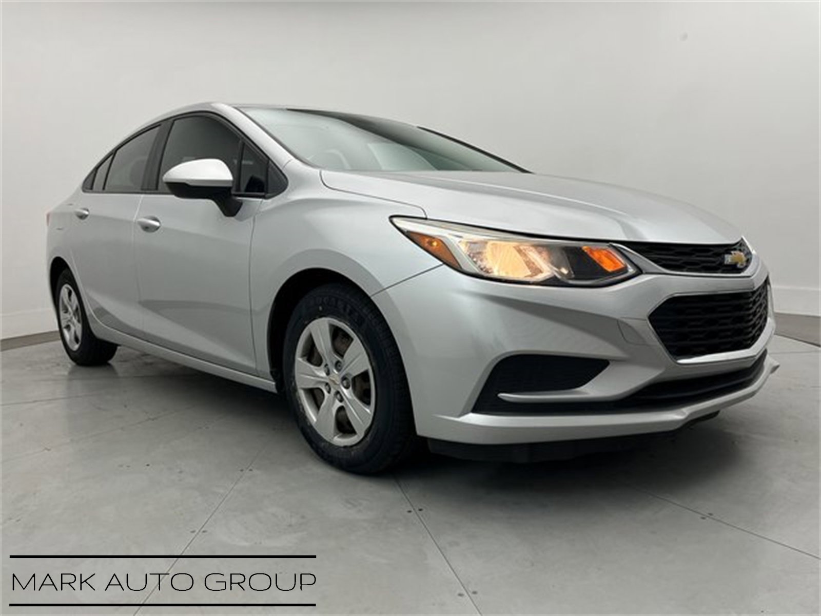 Used 2016 Chevrolet Cruze LS image 1