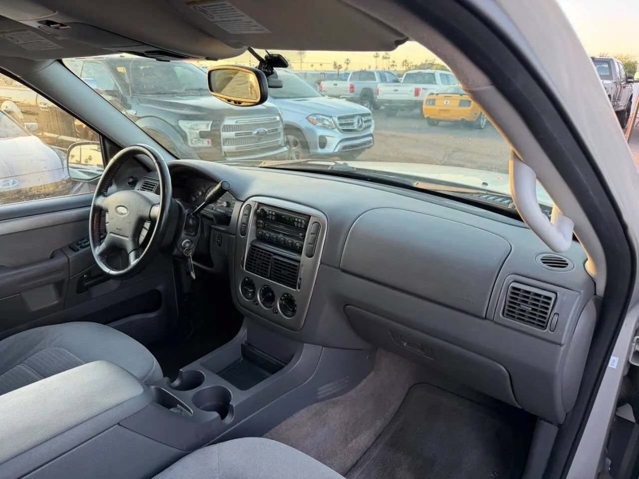 Used 2004 Ford Explorer Sport XLT AWD/4WD image 30