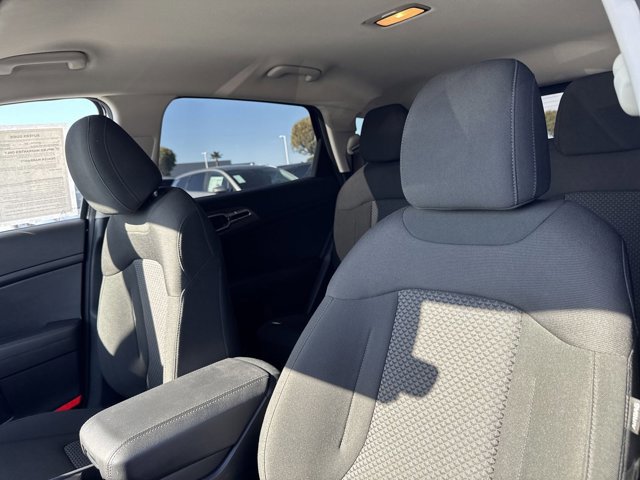 Certified 2024 Kia Sportage LX image 16