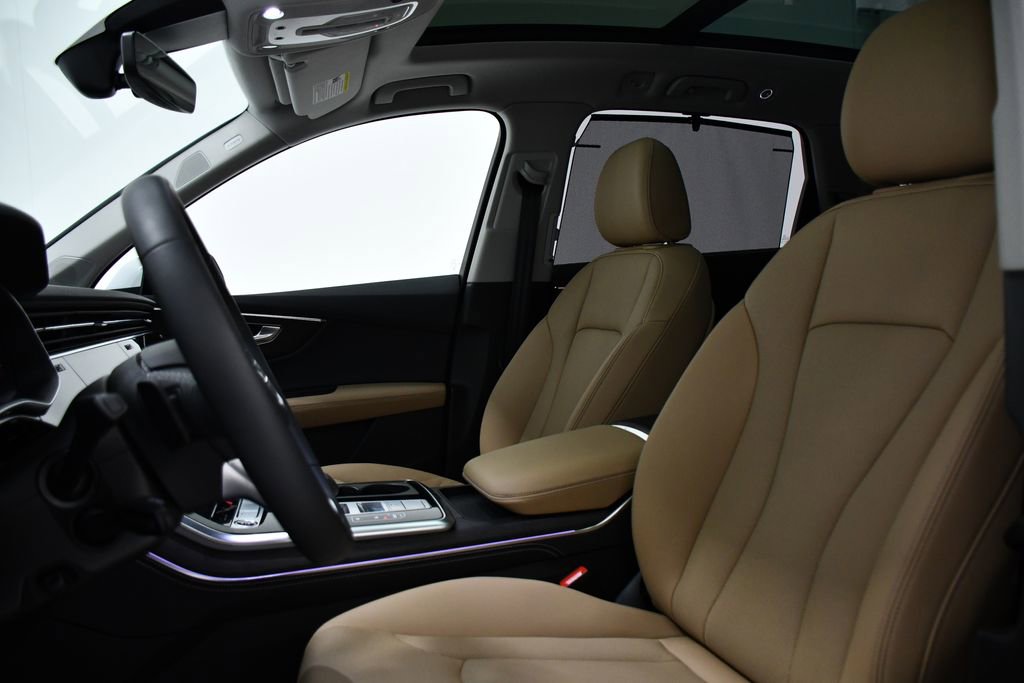 Used 2025 Audi Q7 3.0T Premium Plus image 19