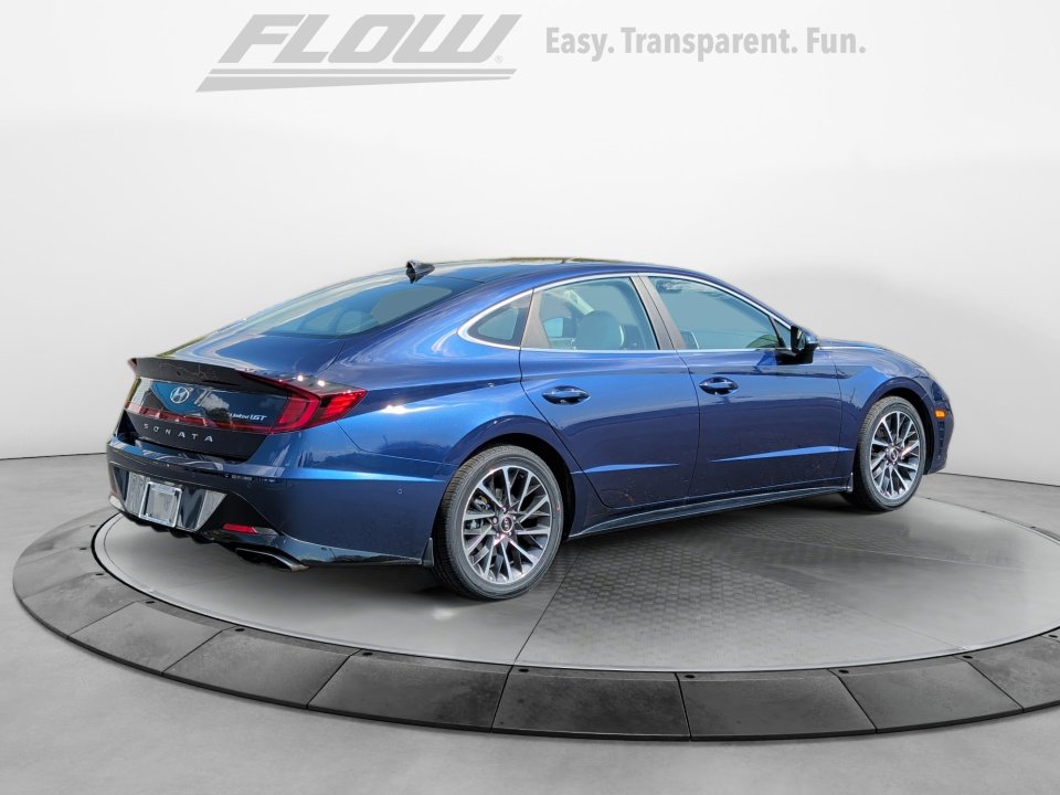 Certified 2022 Hyundai Sonata Limited w/ Cargo Package FWD image 7