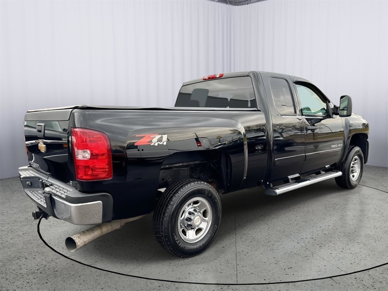 Used 2008 Chevrolet Silverado 2500 LT w/ 1LT Convenience Package image 7