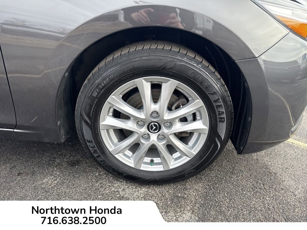 Used 2017 MAZDA MAZDA3 Sport image 14