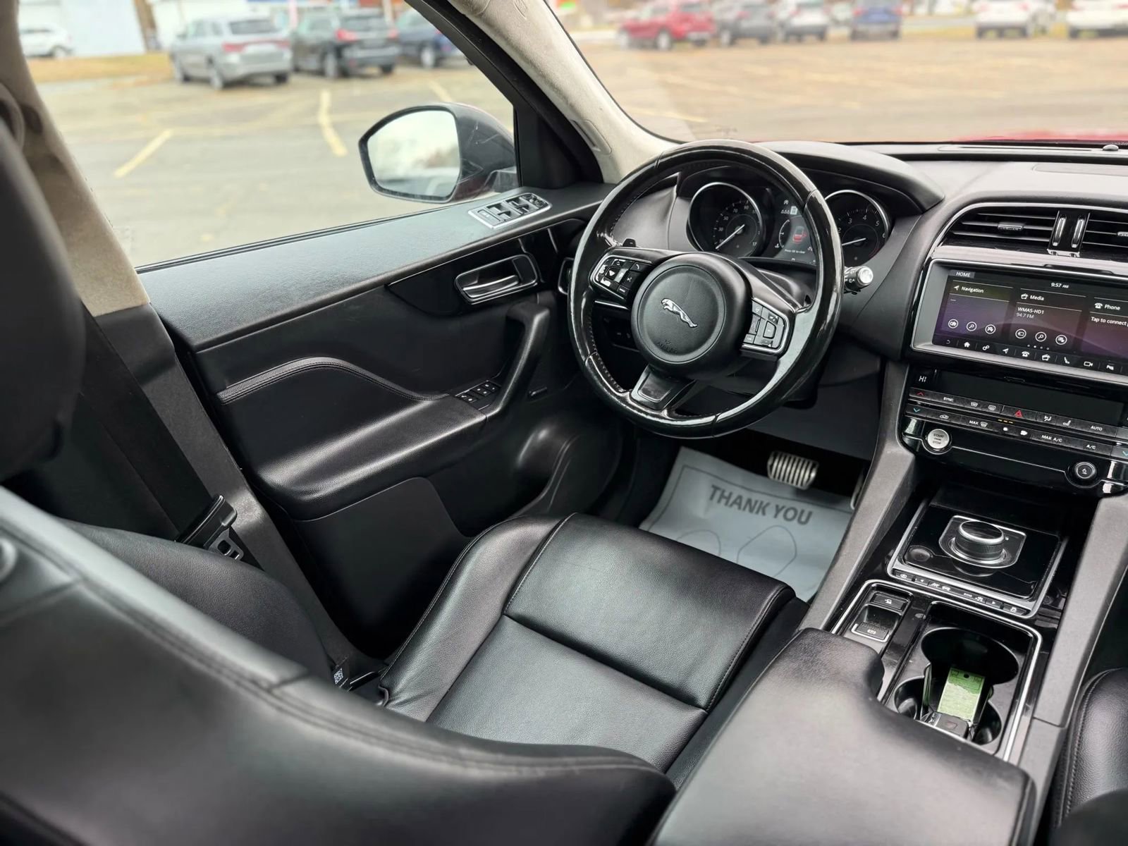 Used 2019 Jaguar F-PACE Premium image 20