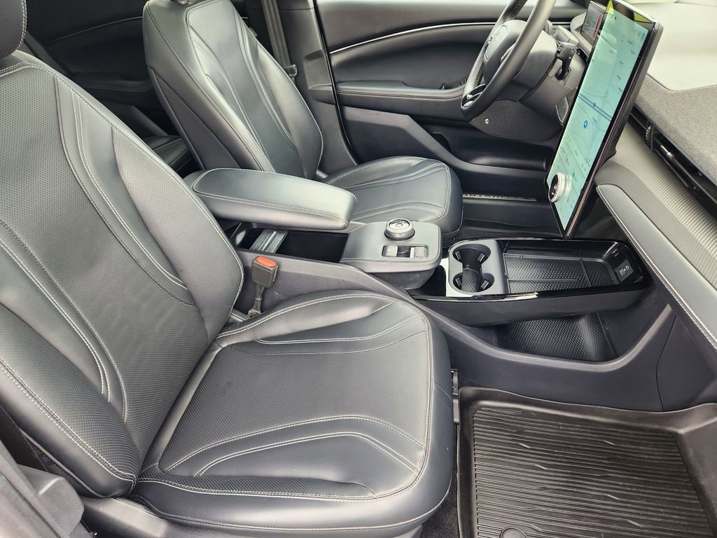 Used 2021 Ford Mustang Mach-E Premium RWD image 15