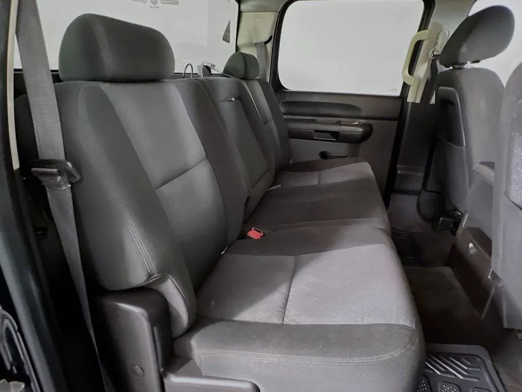 Used 2010 Chevrolet Silverado 1500 LT image 24