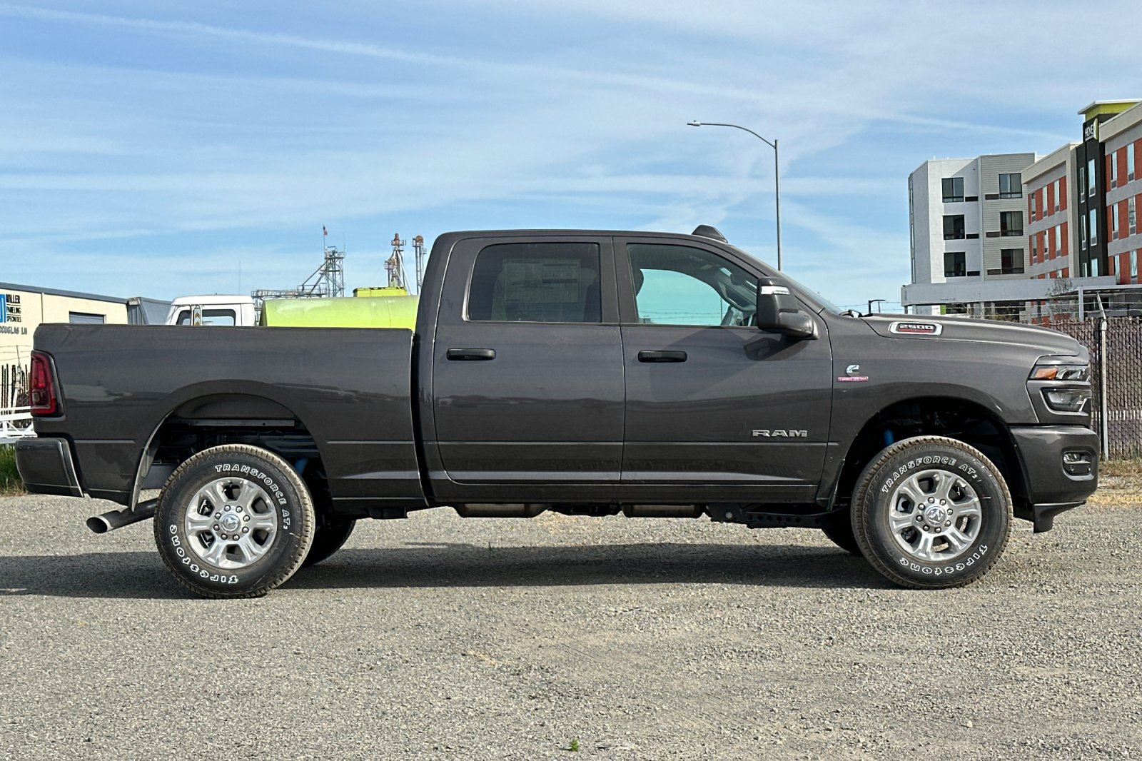 New 2026 RAM 2500 Big Horn AWD/4WD image 2