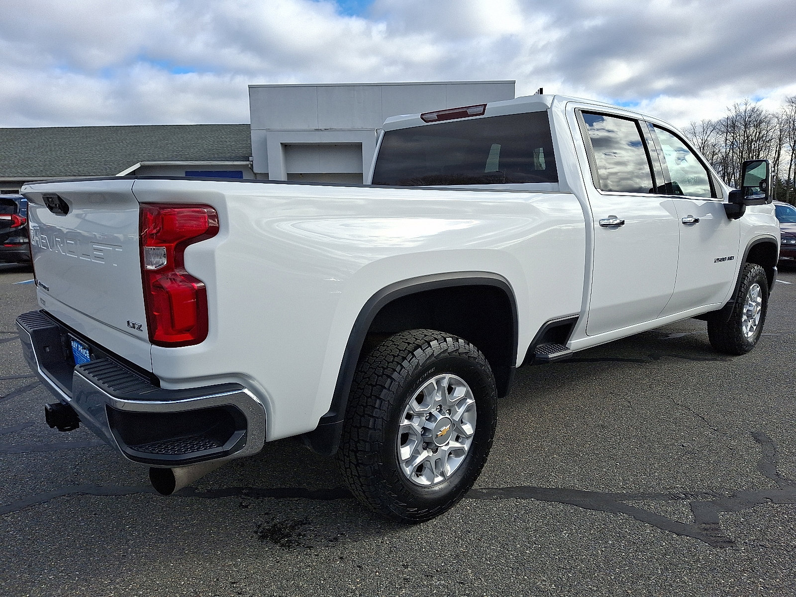 Used 2023 Chevrolet Silverado 2500 LTZ image 6