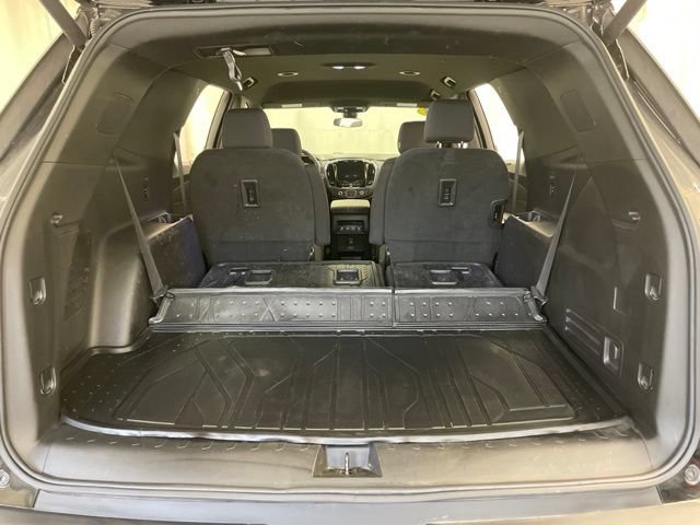 Used 2023 Chevrolet Traverse LT w/ LPO, Floor Liner Package AWD/4WD image 10