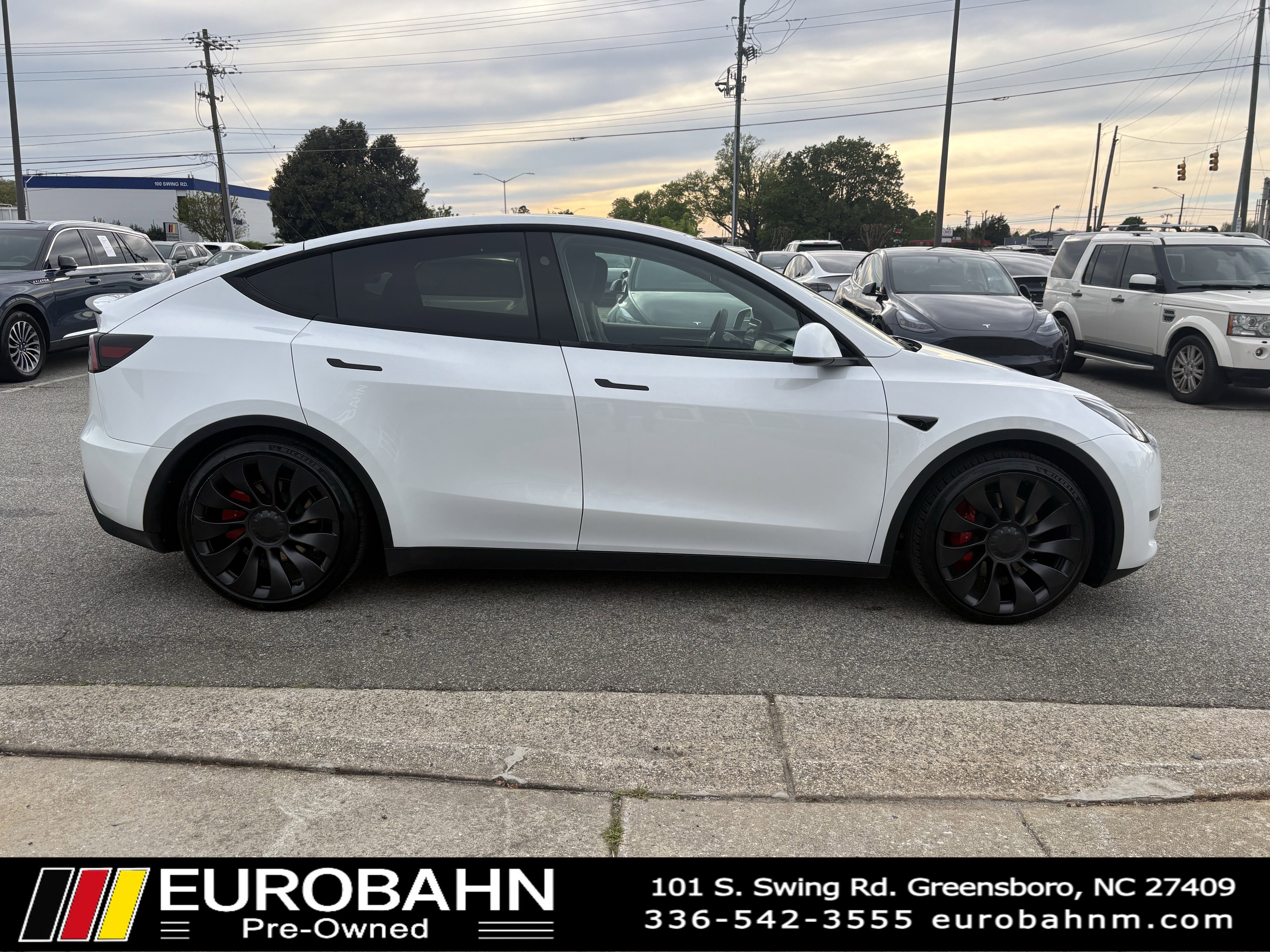 Used 2024 Tesla Model Y Performance image 22