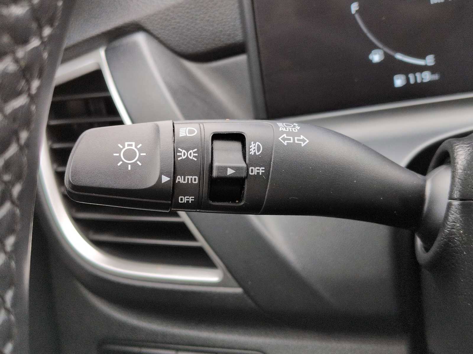 Used 2024 Kia Seltos EX image 27