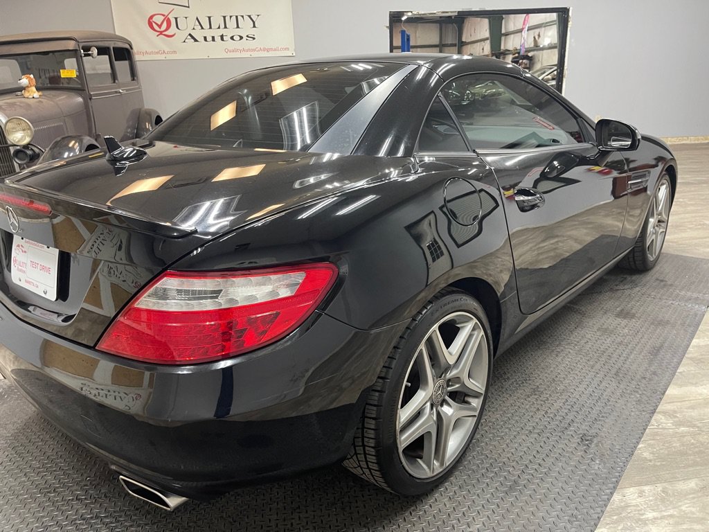 Used 2013 Mercedes-Benz SLK 250 image 14