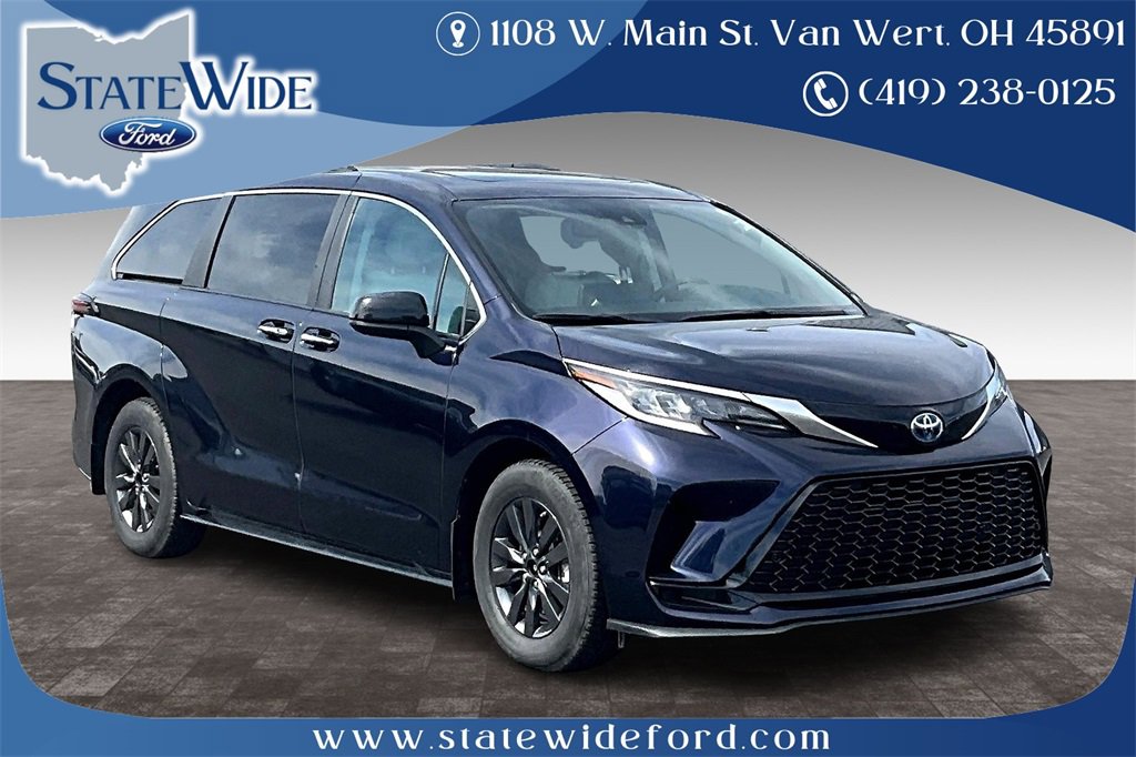 Used 2024 Toyota Sienna XSE