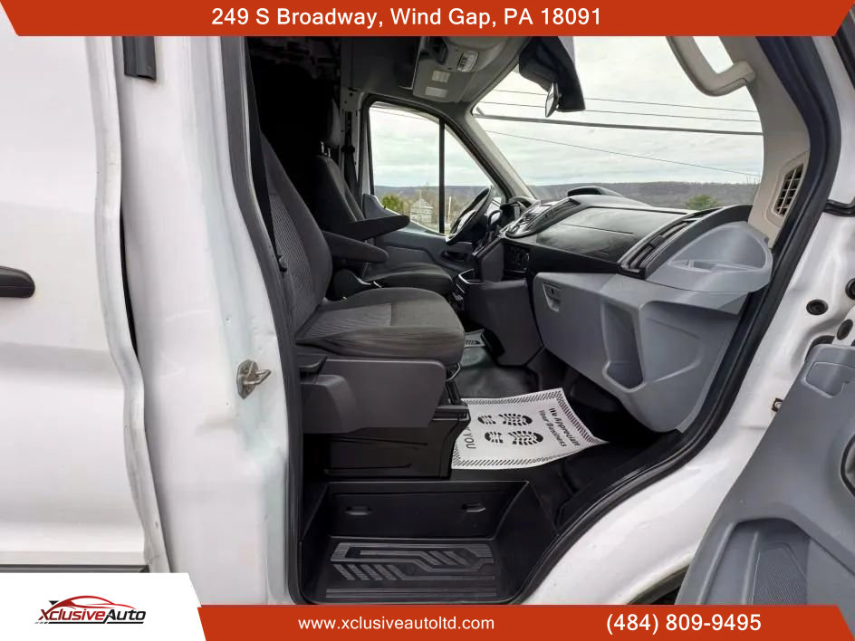 Used 2018 Ford Transit 150 XLT image 13