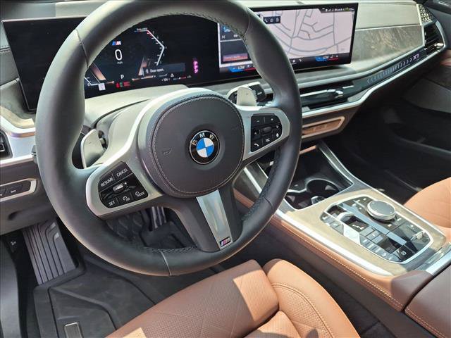 Used 2026 BMW X7 xDrive40i w/ M Sport Package AWD/4WD image 10