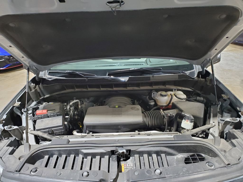 Used 2024 Chevrolet Silverado 1500 LT RWD image 45