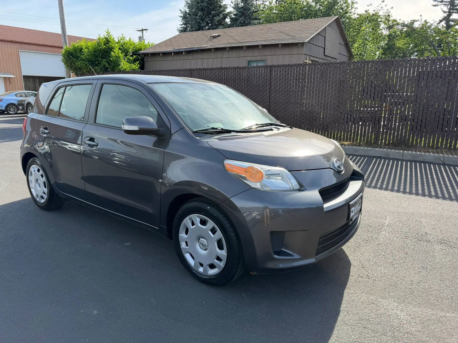 Used 2012 Scion xD FWD image 3