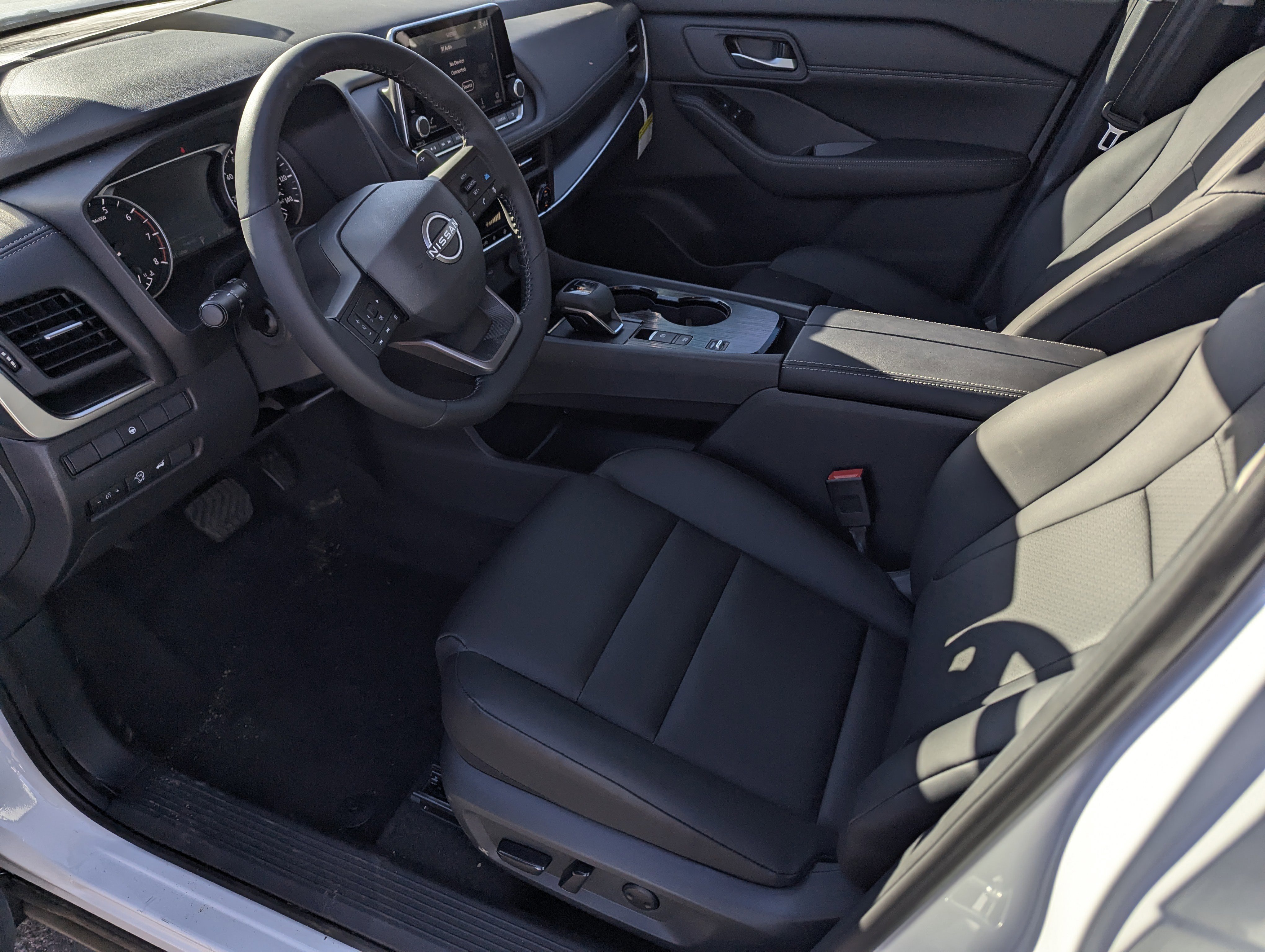 New 2026 Nissan Rogue SV w/ SV Premium Package image 9