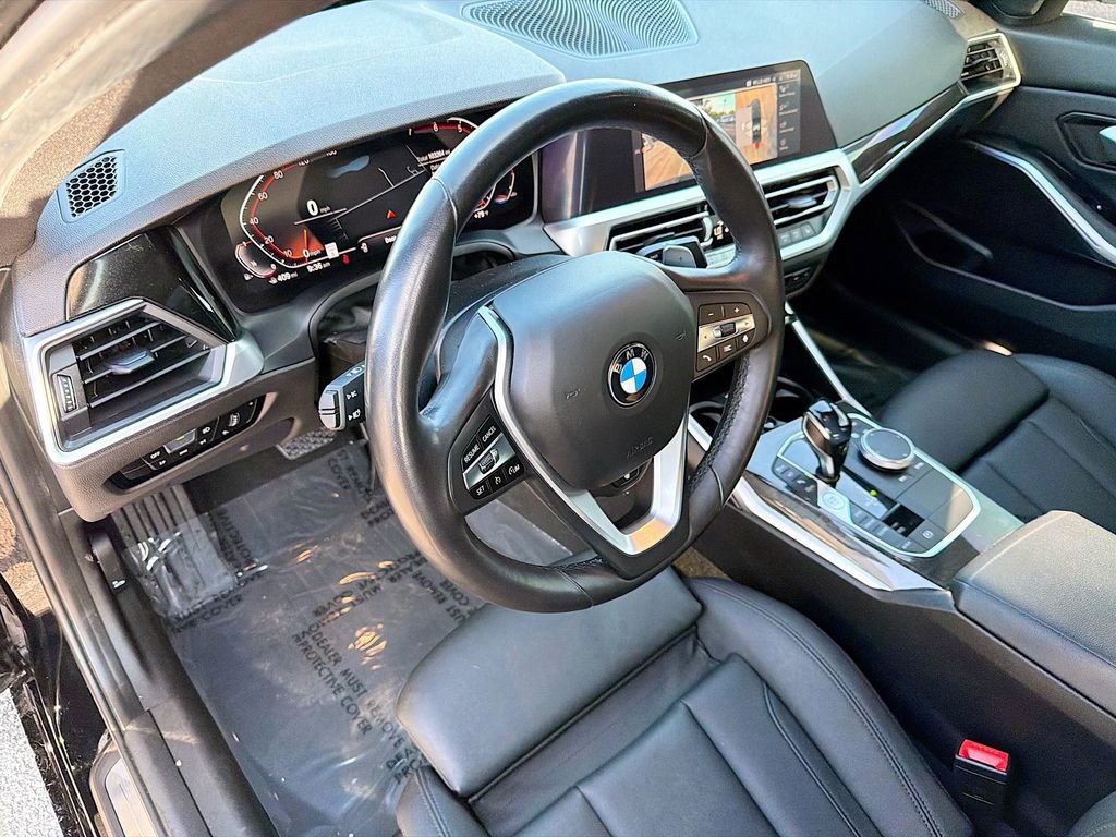Used 2021 BMW 330i Sedan w/ Convenience Package image 15