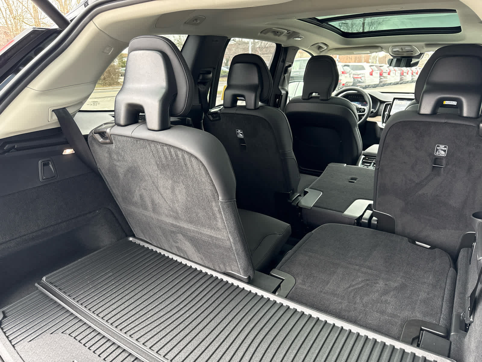 Used 2026 Volvo XC90 B6 Plus AWD/4WD image 25