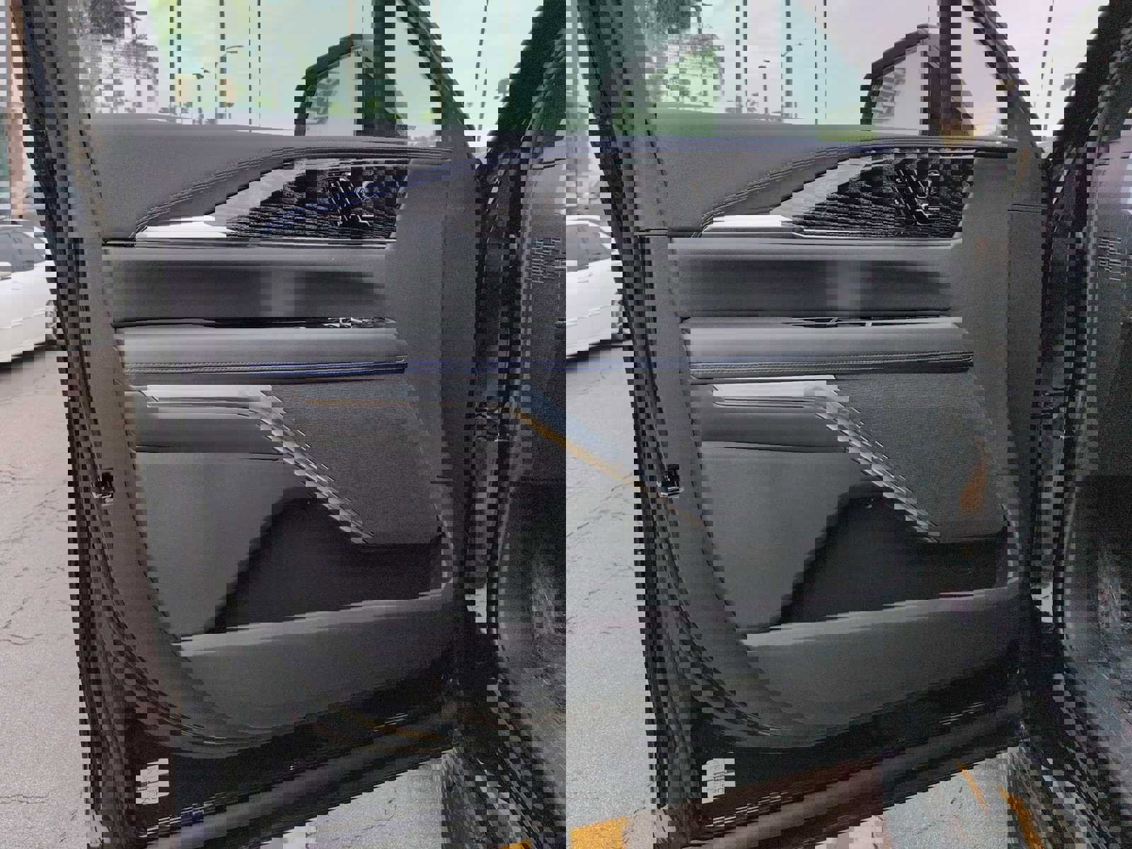 New 2026 Cadillac Escalade IQL Luxury image 10