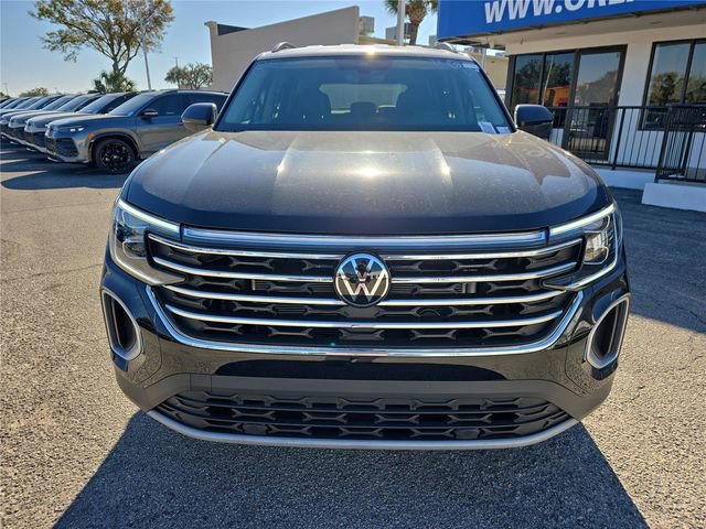 New 2026 Volkswagen Atlas SE image 2