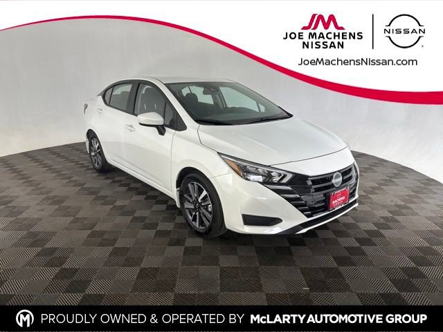 Certified 2025 Nissan Versa SV w/ Trunk Package FWD image 1