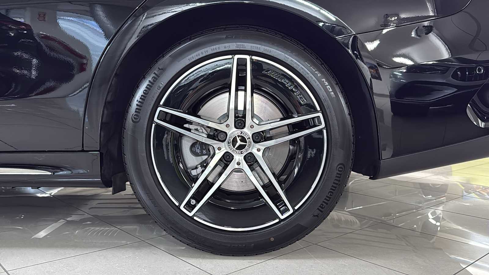 New 2027 Mercedes-Benz E 350 4MATIC Sedan image 11