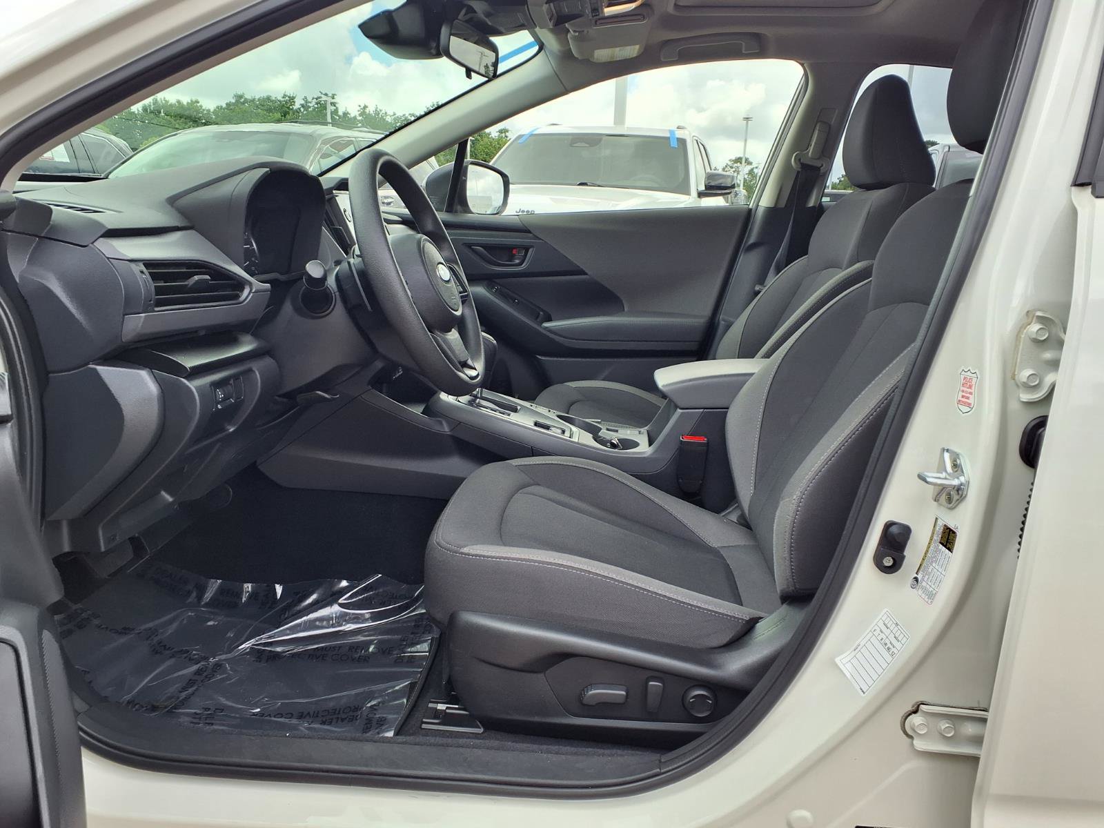 Used 2025 Subaru Crosstrek 2.5i Premium AWD/4WD image 10