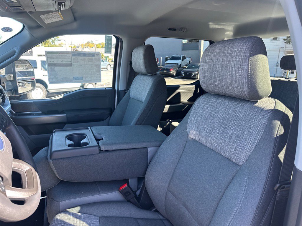 New 2026 Ford F250 XLT w/ XLT Premium Package image 17