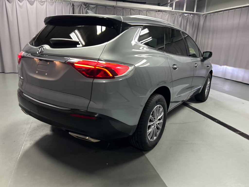 Used 2023 Buick Enclave Essence w/ LPO, Floor Liner Package FWD image 7