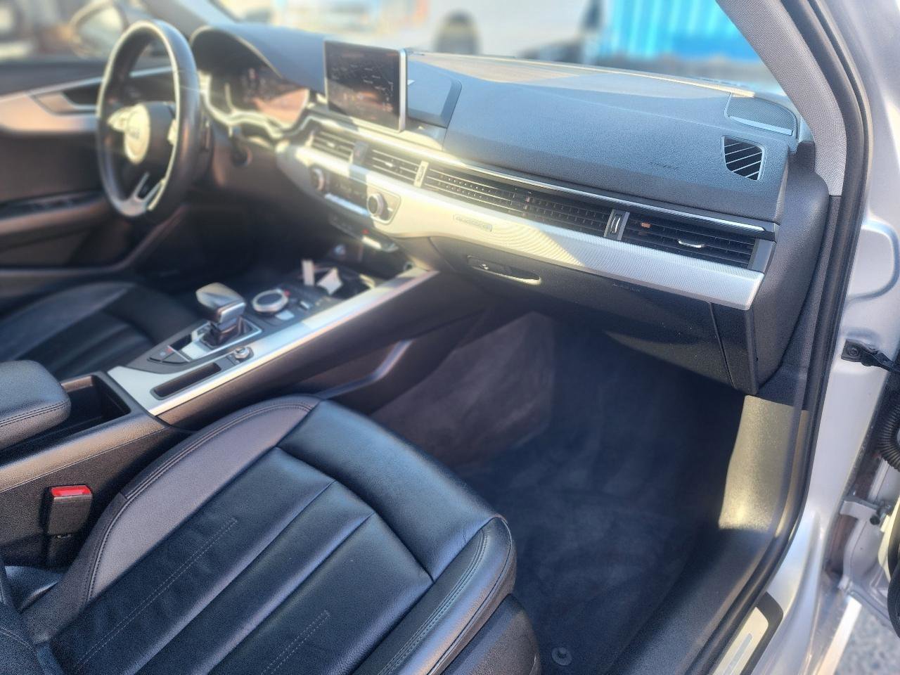 Used 2018 Audi A4 2.0T Premium Plus image 27