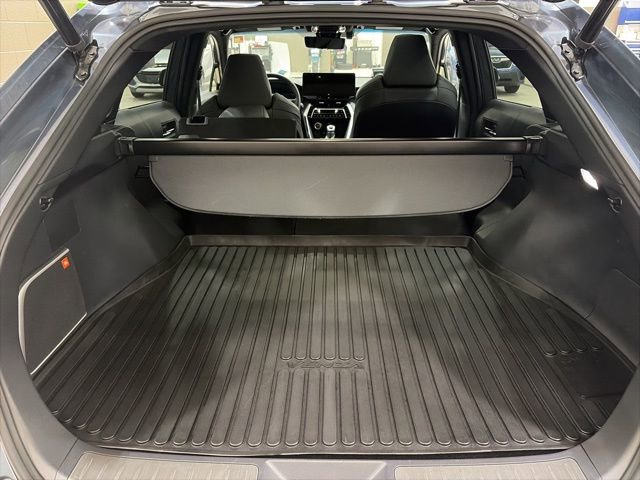Used 2023 Toyota Venza Limited image 15