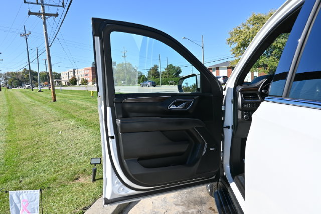 Used 2022 Chevrolet Tahoe High Country AWD/4WD image 28