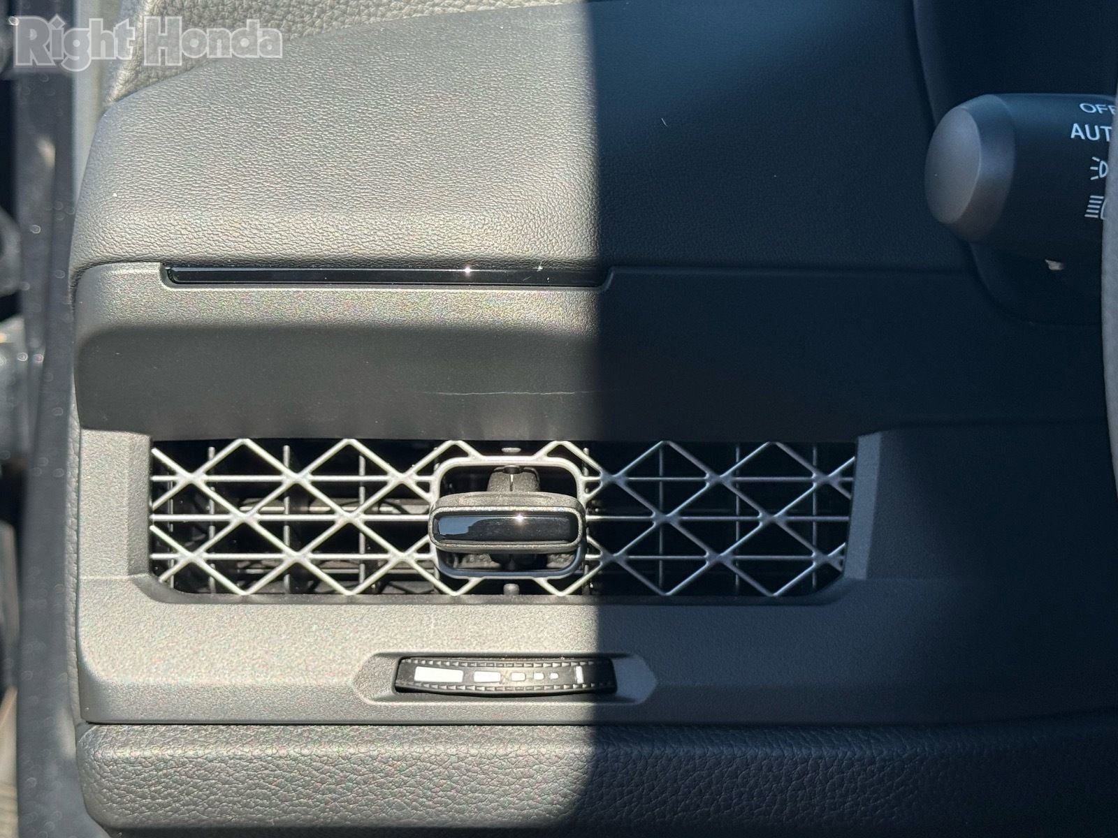 Certified 2025 Honda Accord LX image 16