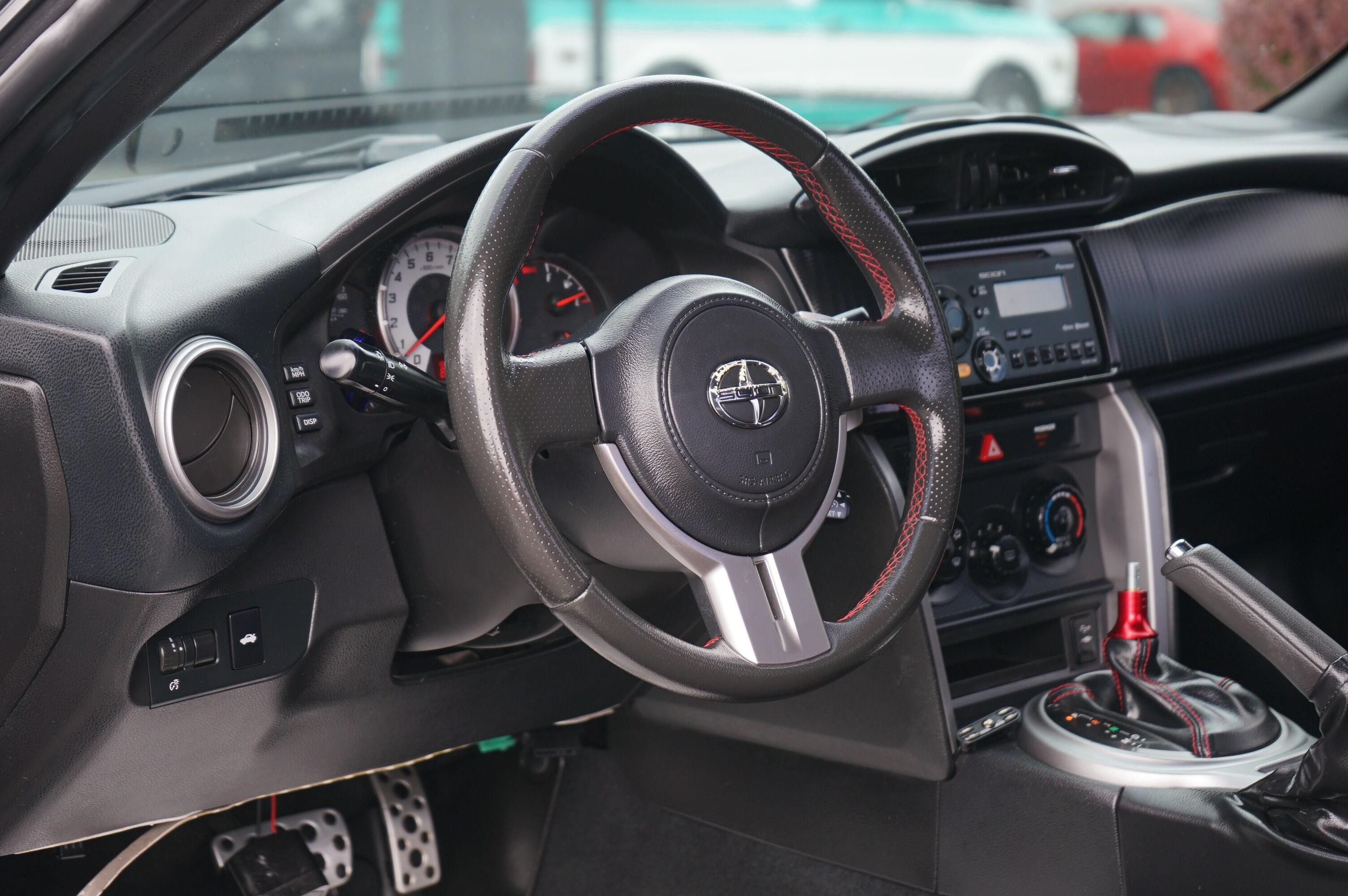 Used 2013 Scion FR-S RWD image 11