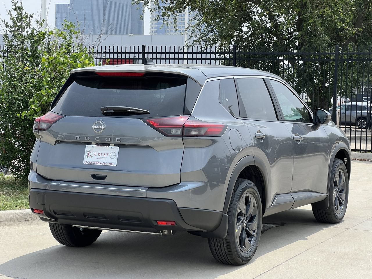 New 2026 Nissan Rogue SV FWD image 4