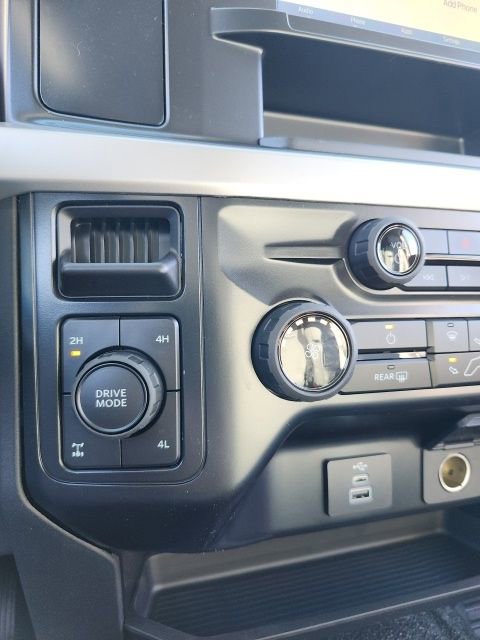 New 2026 Ford F350 XL w/ XL Chrome Package image 40