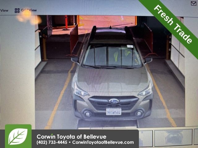 Used 2025 Subaru Outback Premium image 8