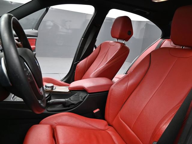 Used 2018 BMW 330i xDrive w/ Convenience Package image 18