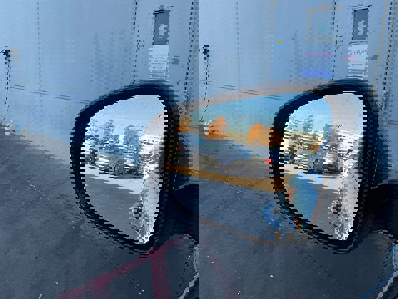 Used 2025 Chevrolet TrailBlazer LT image 17