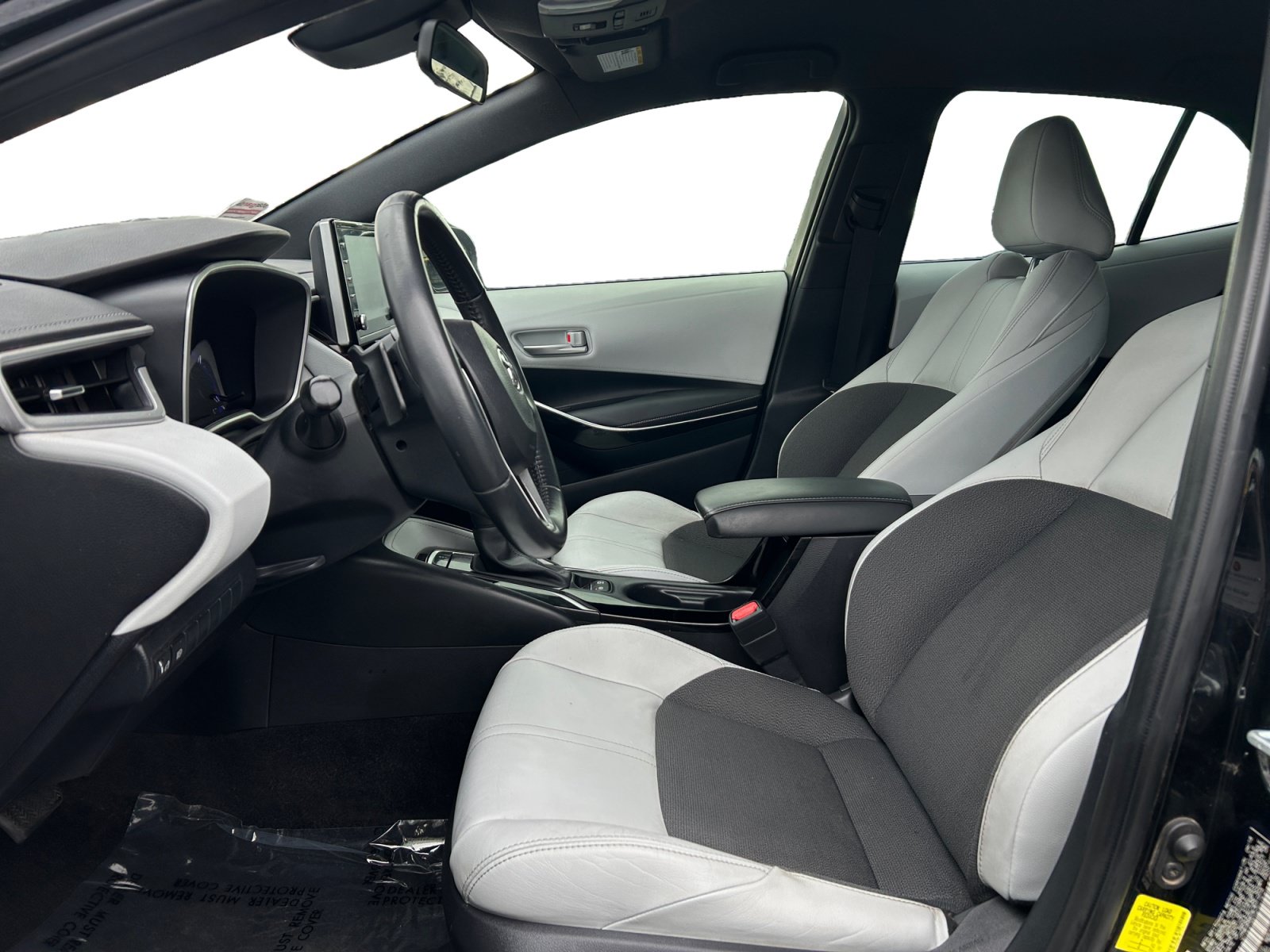 Used 2019 Toyota Corolla XSE w/ Carpet Mat Package FWD image 9